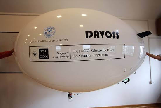 2m-rc-blimp-for-davoss-switzerland
